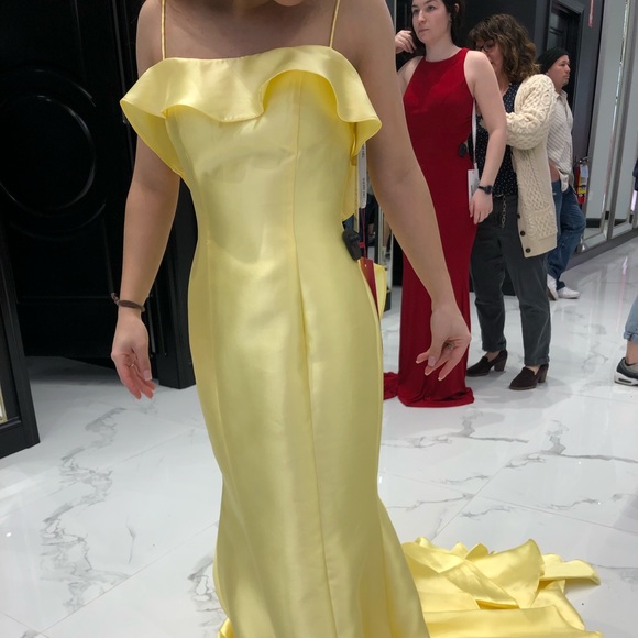 Sherri Hill prom dress - Picture 2 of 3